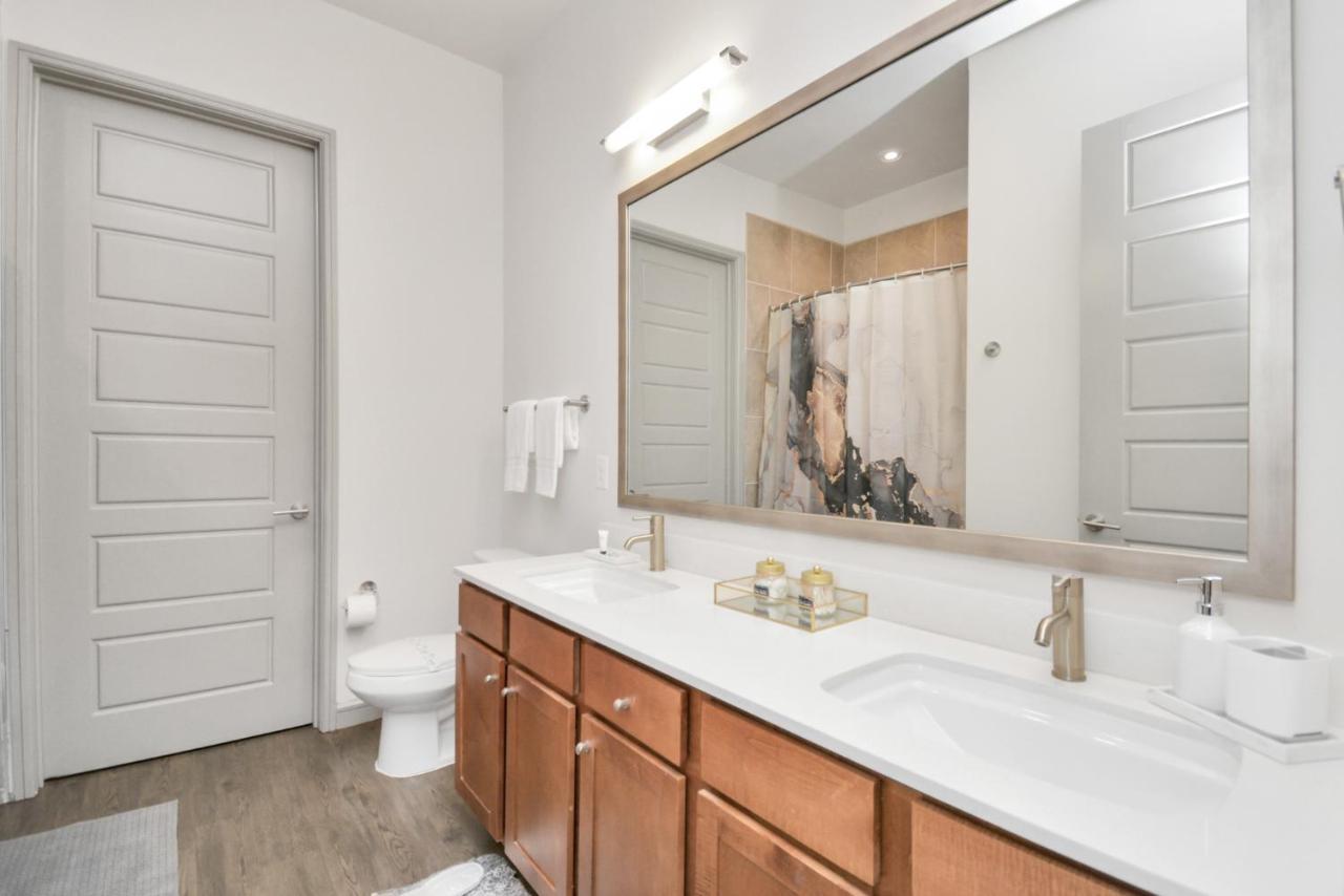 Elan Maison Smart Hub In The Heart Of Downtown Daire Houston