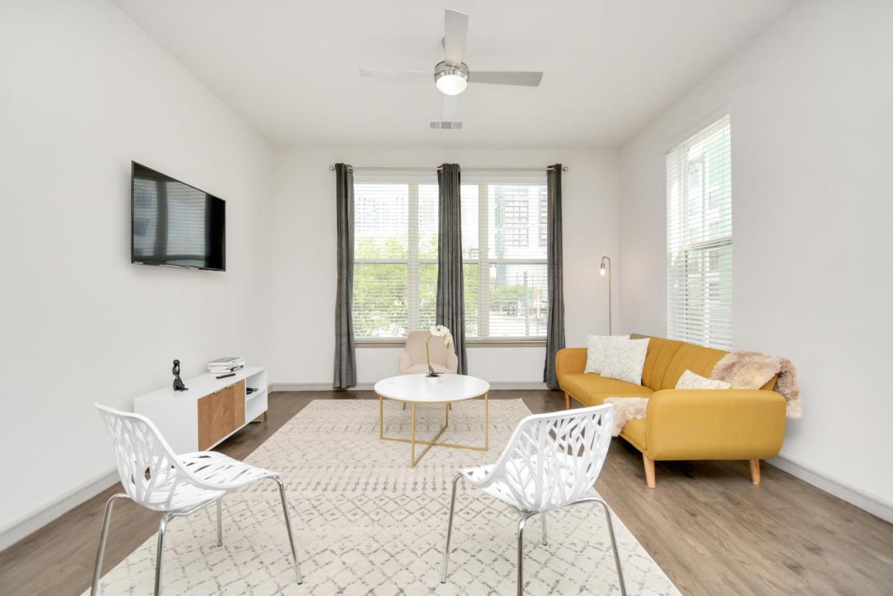 Elan Maison Smart Hub In The Heart Of Downtown Daire Houston